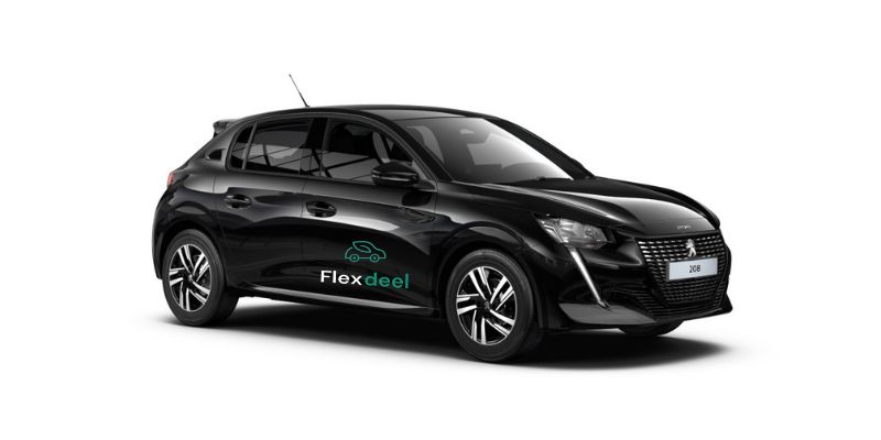 Peugeot E-208 met Flexdeel-logo